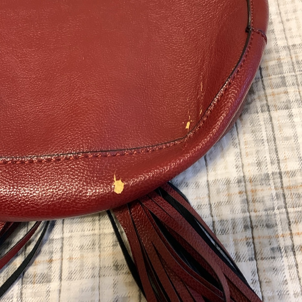 Calvin Klein red leather one shoulder hand bag with front tassel - Picture 3 of 6
